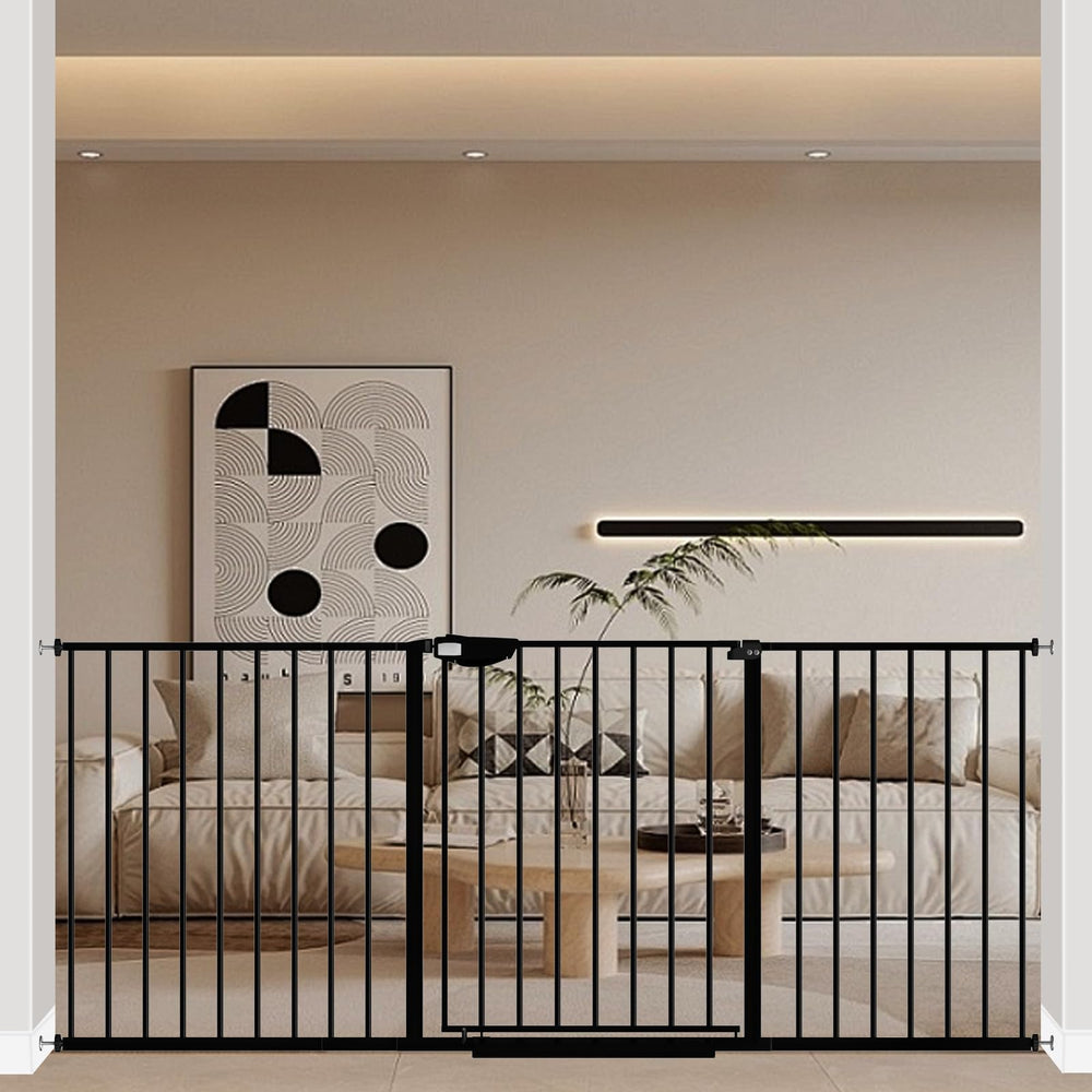 WAOWAO Triple Lock Gate wide-application demonstrates doorway safety and versatility.