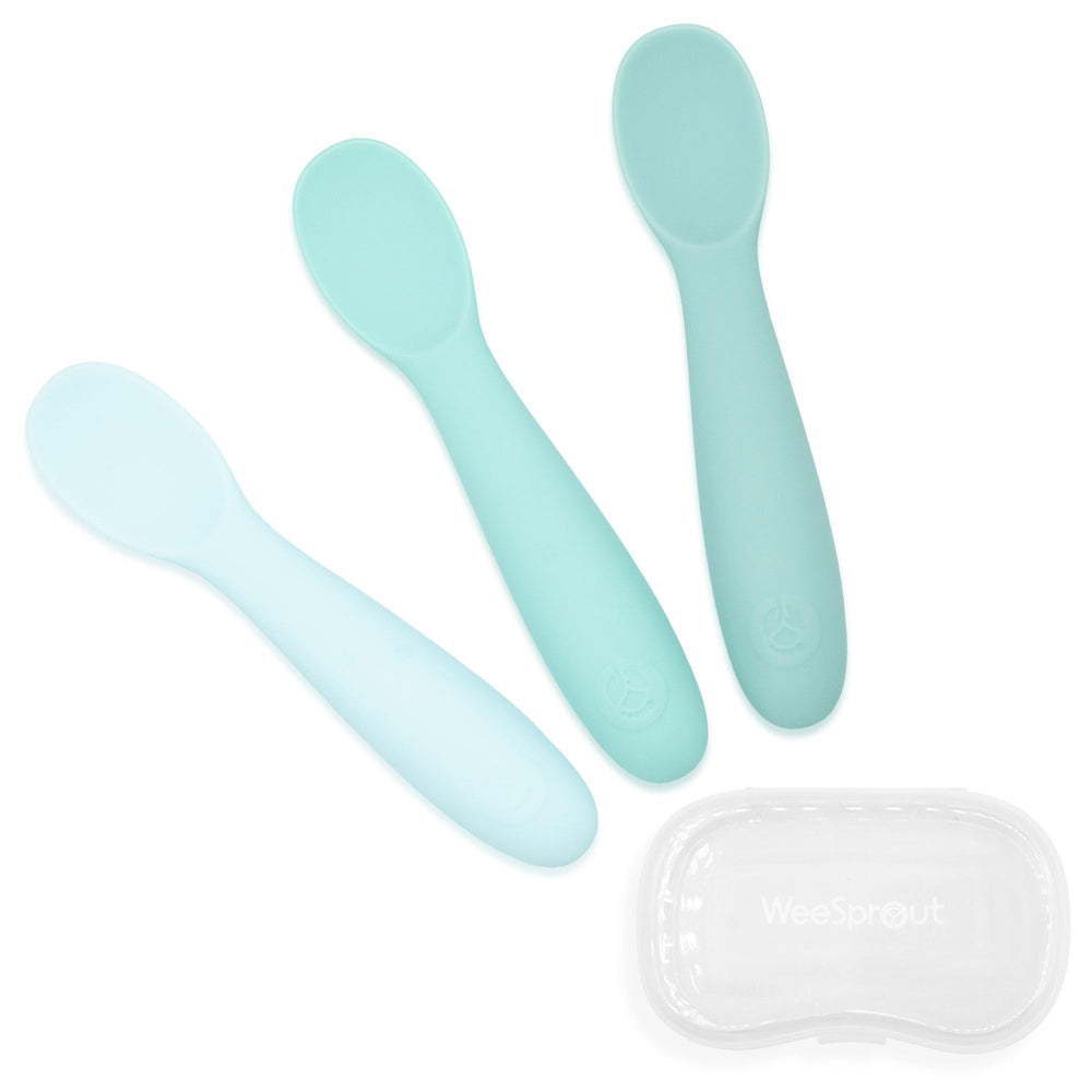 WeeSprout baby spoons with carrying case for easy on-the-go self-feeding.
