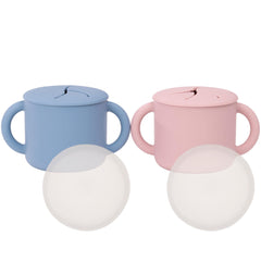 WeeSprout snack cups with two handles provide easy grip for little hands.