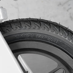 WEIYINGSI tread pattern wet-traction closeup highlights improved grip