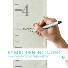 White Loft muslin bag packaging keeps the growth chart protected during storage and transit