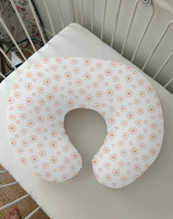 Wimist 25x18-inch cover fits standard pillows for quick swapping during feeds.