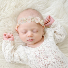 WNYUJOY elastic nylon headband provides gentle stretch for growing girls.