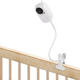 Wochel flexible clip mount close-up shows secure crib attachment for tool-free setup.