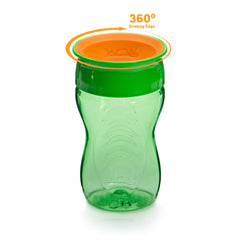 WOW GEAR Wow Cup spoutless-design close-up highlights easy sipping