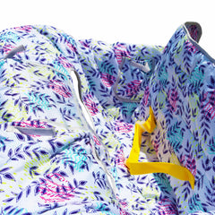 XiOiOiX leaf cart cover phone pocket helps parents stay organized