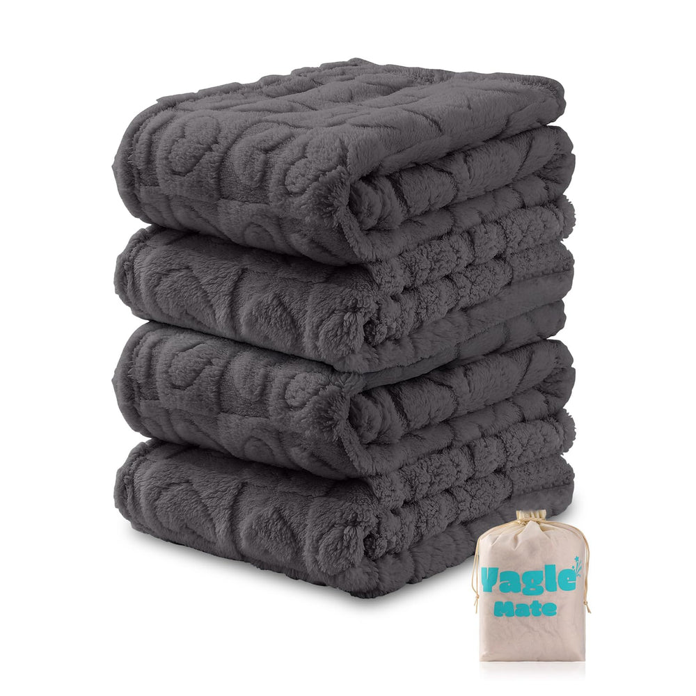 Yagle Mate 4-pcs grey baby blankets set, ideal for crib use and daycare warmth.