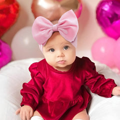 YanJie nylon-stretch baby headband offers soft, secure fit for infants.