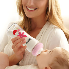 YOHKOH level-2 medium flow nipple supports steady newborn feeds.