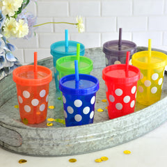 Youngever 11oz cups with lids and straws enable self-serve cafe or outdoor events.