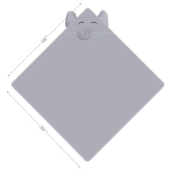 YOYOO Hooded Elephant Design Towel keeps baby cozy with a playful silhouette.