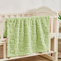 Yurhap ultra-soft plush fabric blanket in green for nap time comfort