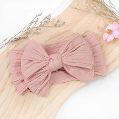 Yxiang one-size headbands bows stretch to fit newborns through toddlers with comfortable wear.