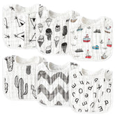 Zainpe ice-cream-pattern bib keeps baby dry during meals and drool sessions.