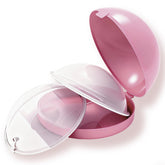Zdolmy breast shells pink 2-pack demonstrate discreet milk collection.