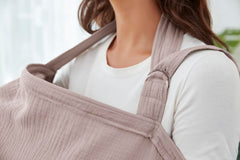 Zdolmy nursing cover's rigid hoop keeps fabric away from face and promotes airflow.