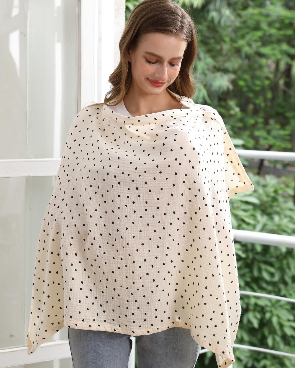 Zdolmy nursing cover breathable-muslin-fabric for comfortable private feeding in public.
