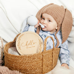 ZIEYOMI round 5.9-inch sign fits nursery decor.
