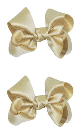 ZOONAI 3inch baby bow closeup glitter adds photo-ready sparkle and secure grip.