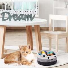 Zopeal cat-face design β charming decor that adds whimsy to living spaces.