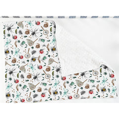 ZoUbqchY Bugs Hunt 30x40 size ideal for newborns.