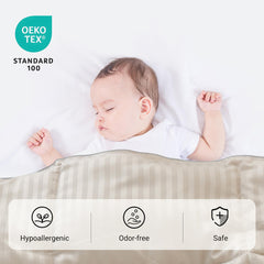 ZPECC Toddler Down Alternative Comforter fluffy non-clumping padding detail.