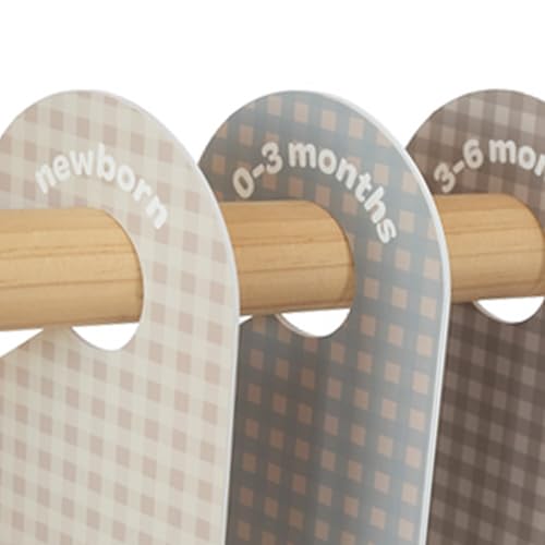 3 Sprouts double-sided labels improve size visibility in nursery.