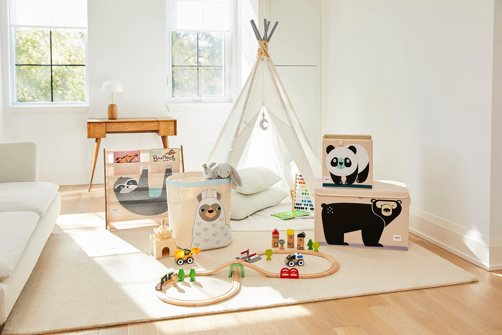 3 Sprouts bear-design fabric adds playful decor while keeping items neatly stored.