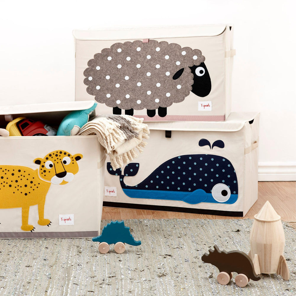 3 Sprouts easy-to-clean polyester toy chest keeps spaces tidy.