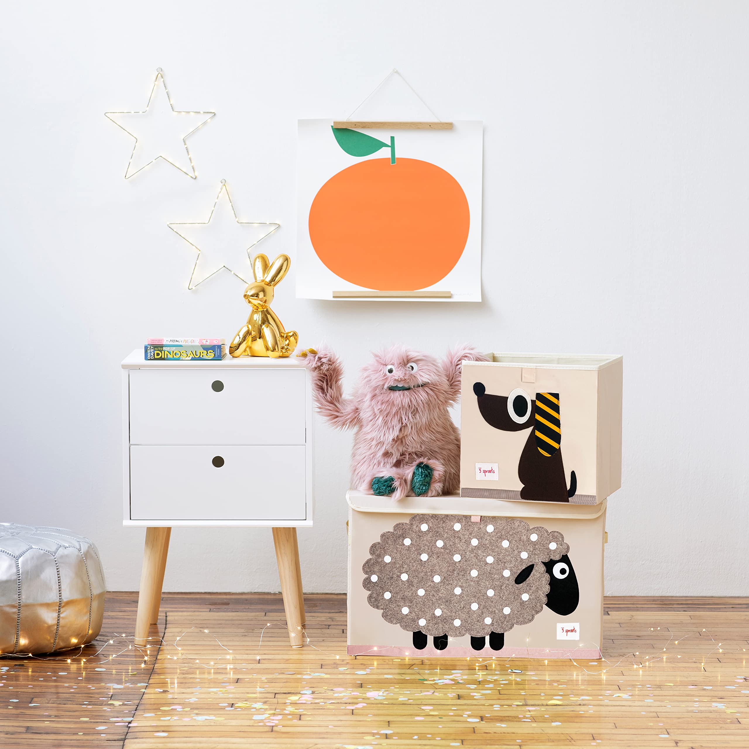 3 Sprouts playroom storage bin doubles as decorative room piece.