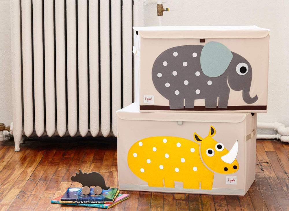 3 Sprouts toy chest easy-clean polyester design for quick wipe-down after playtime.