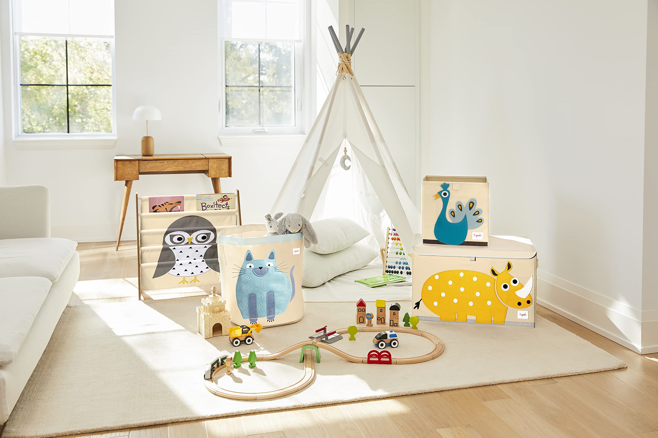 3 Sprouts rhino-design toy chest fits nursery and playroom storage.