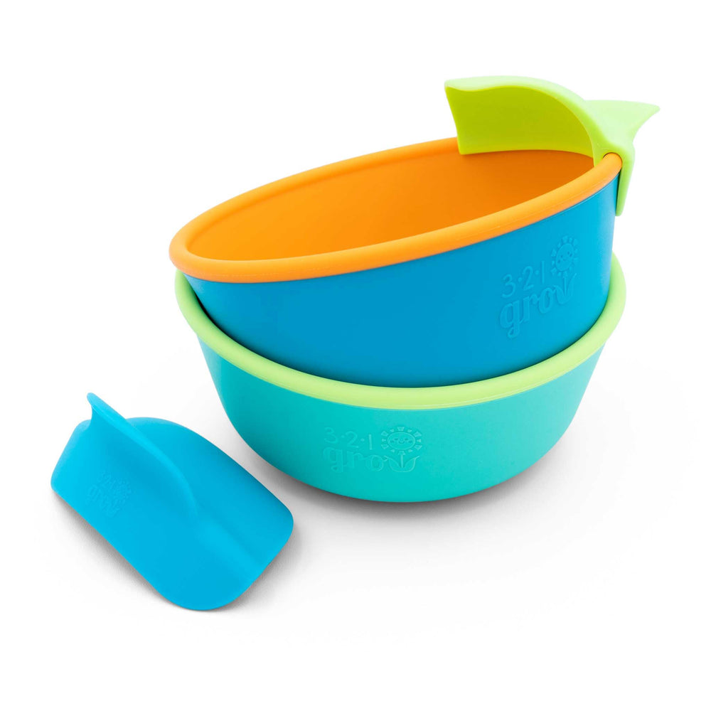 321 Grow silicone bowl with clip-on rim for easier self-feeding and reduced spills