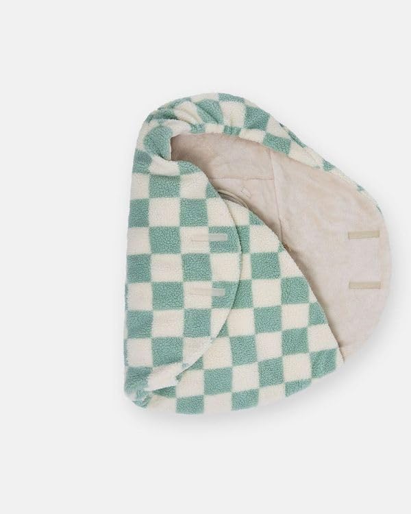 7AM Baby Car Seat Blanket showing soft micro-fleece and plush lining for cozy warmth.