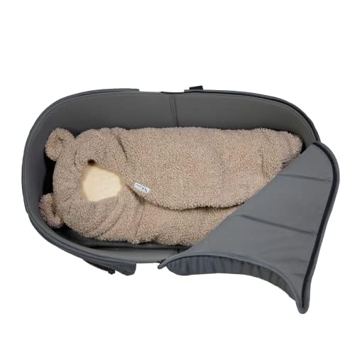 7AM Hooded contoured-leg design with adjustable wrap supports warmth.