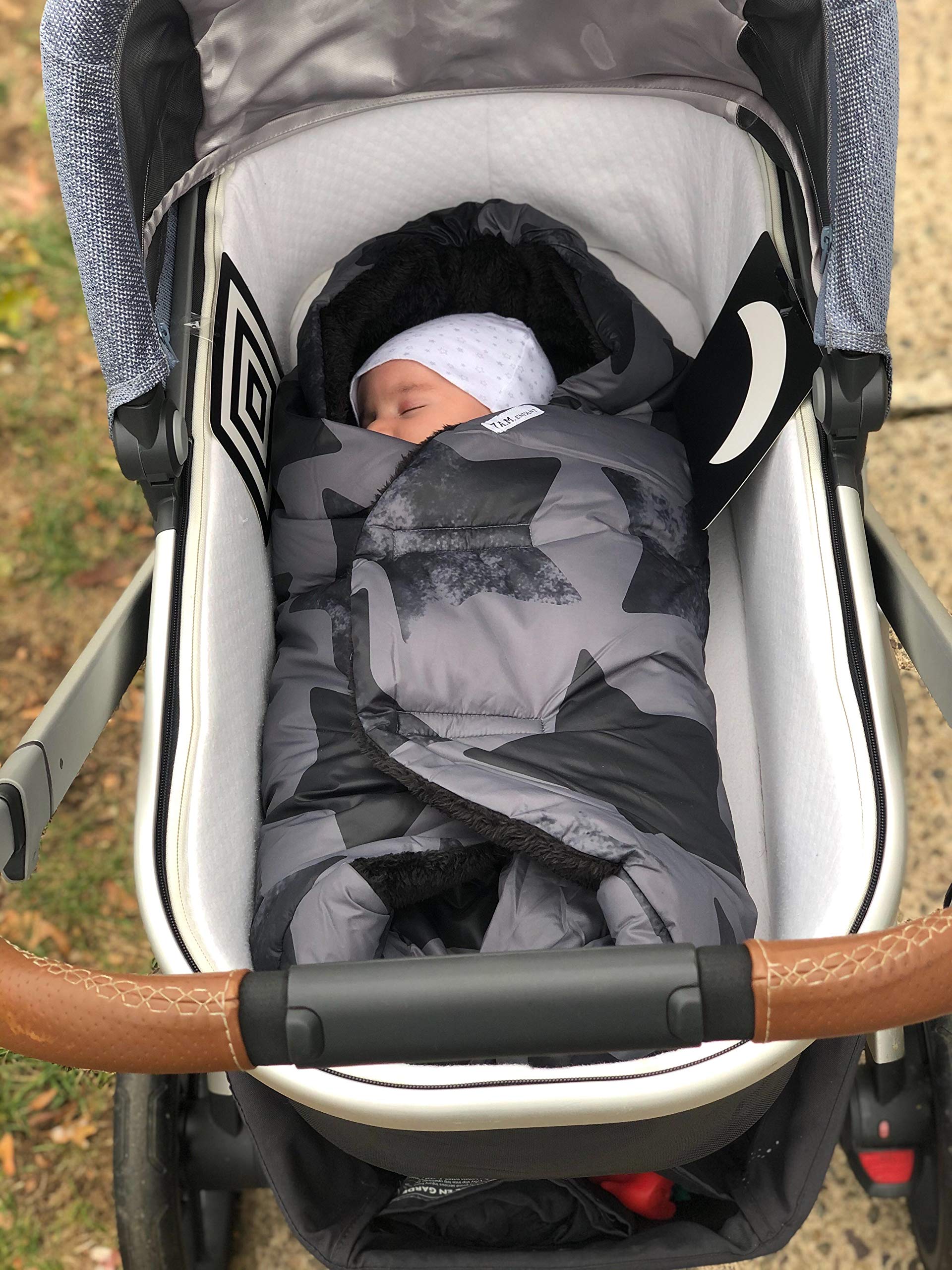 7AM Enfant Nido car seat compatible wrap for easy on off.