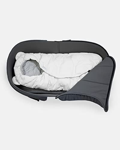 7 A.M. Enfant Nido soft micro-fleece interior for snug baby comfort.