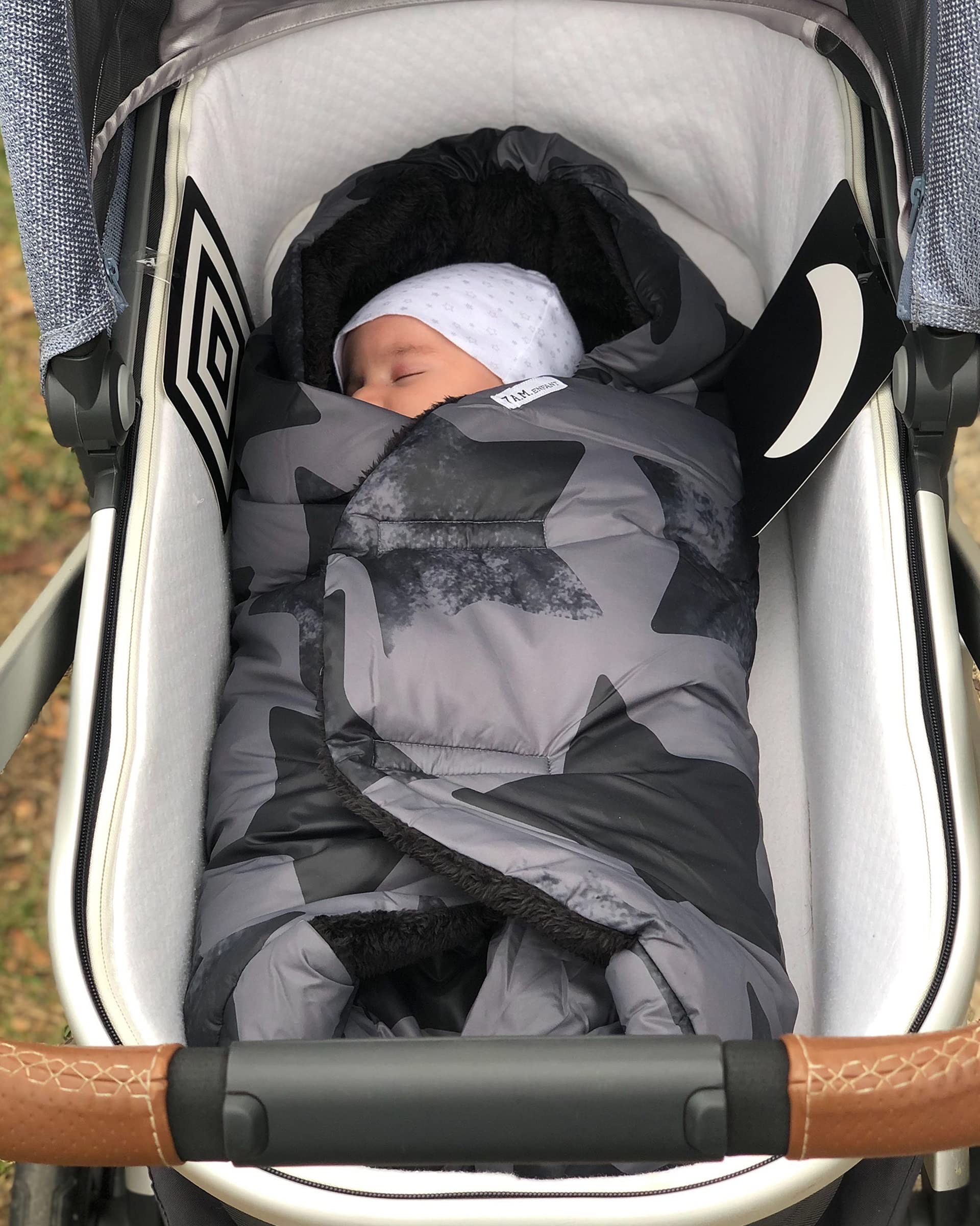7AM Enfant Nido stroller ready cocoon for on the go comfort.