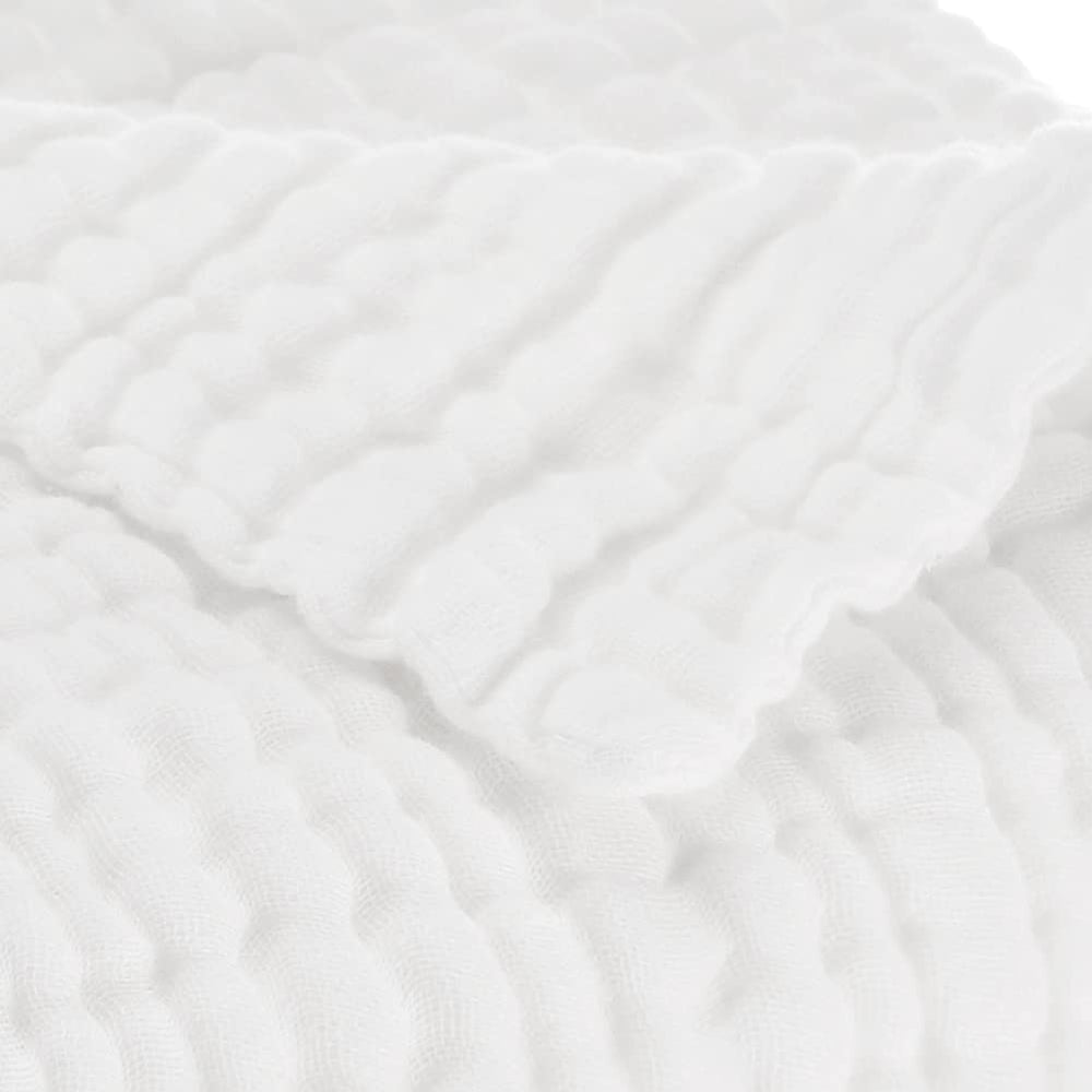 Aablexema muslin baby set demonstrates swaddle-wrap capability with large 43x43 towels.