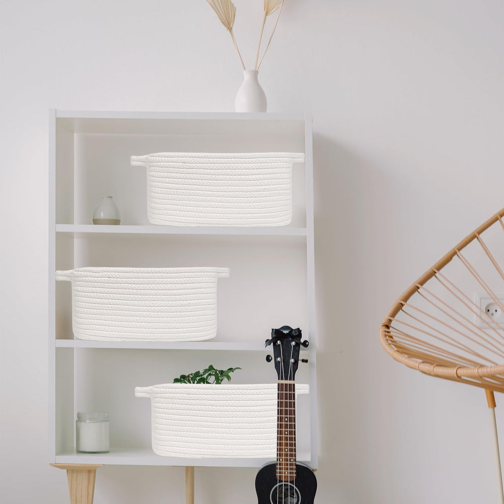 ABenkle washable basket is machine-washable and shape-friendly.