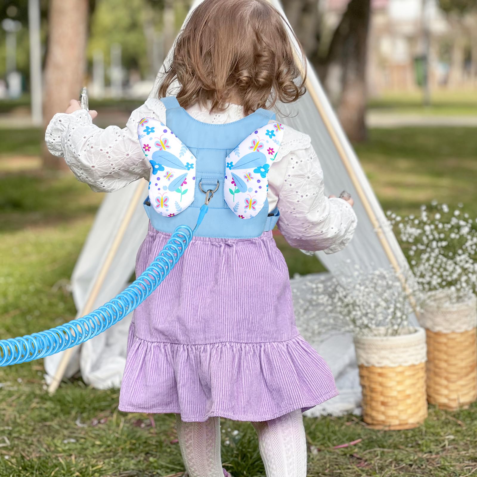 Accmor anti-lost rope helps keep child nearby during crowds