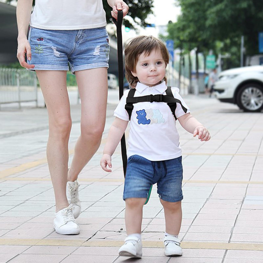 Accmor-3in1-walking-restraints support three safe walking setups for different outings