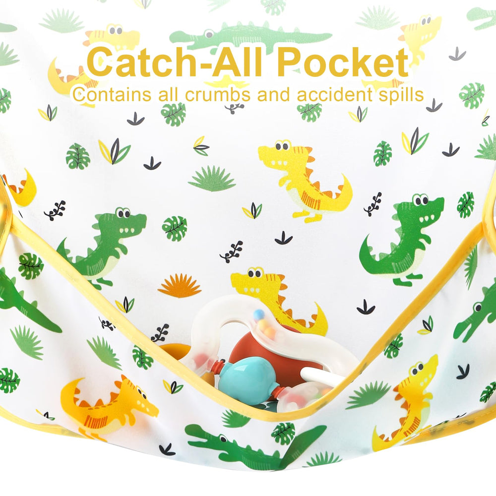 Accmor lightweight bib is easy to wipe for quick cleanups.