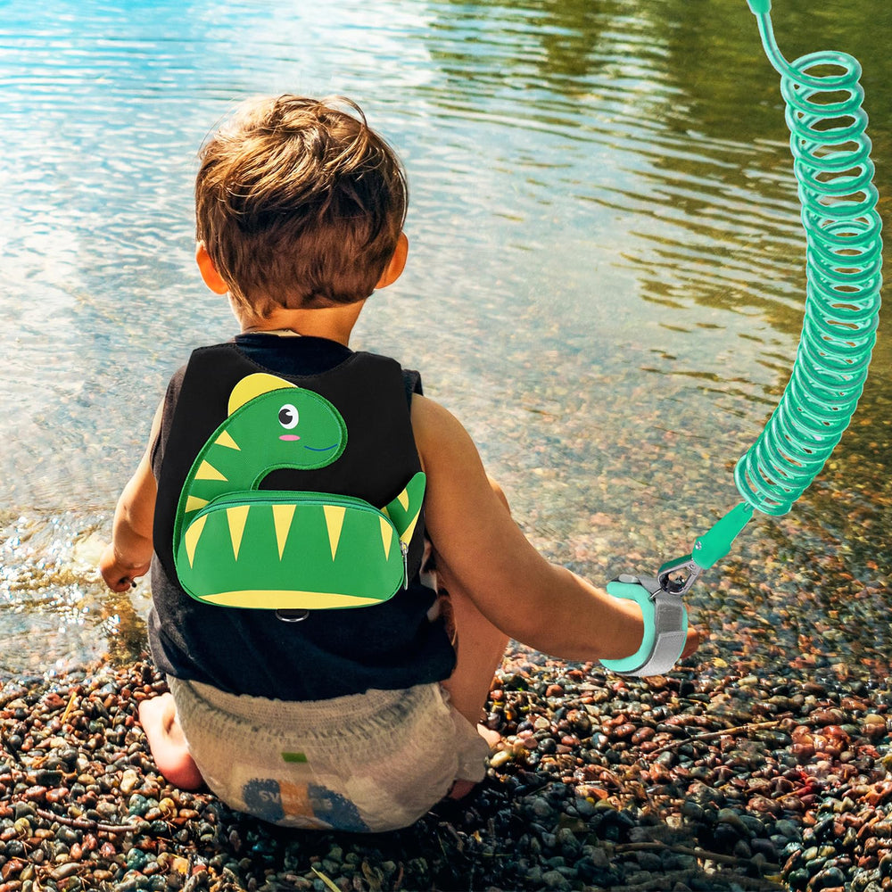 Accmor breathable mesh back panel enhances wearing comfort