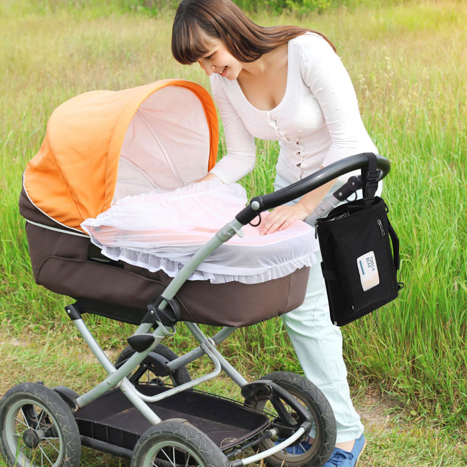 Accmor changing pad compact design fits easily in a bag for travel