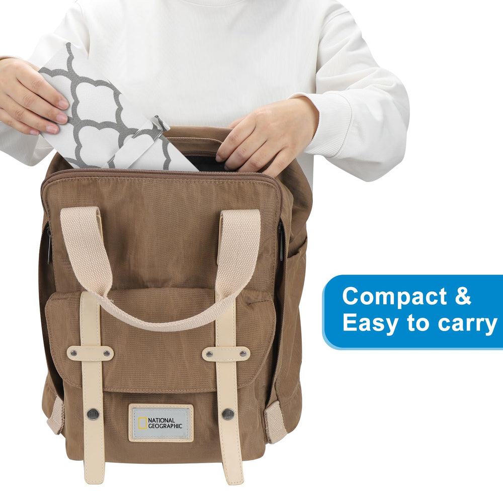 Accmor folding design keeps the pad lightweight for on-the-go use.