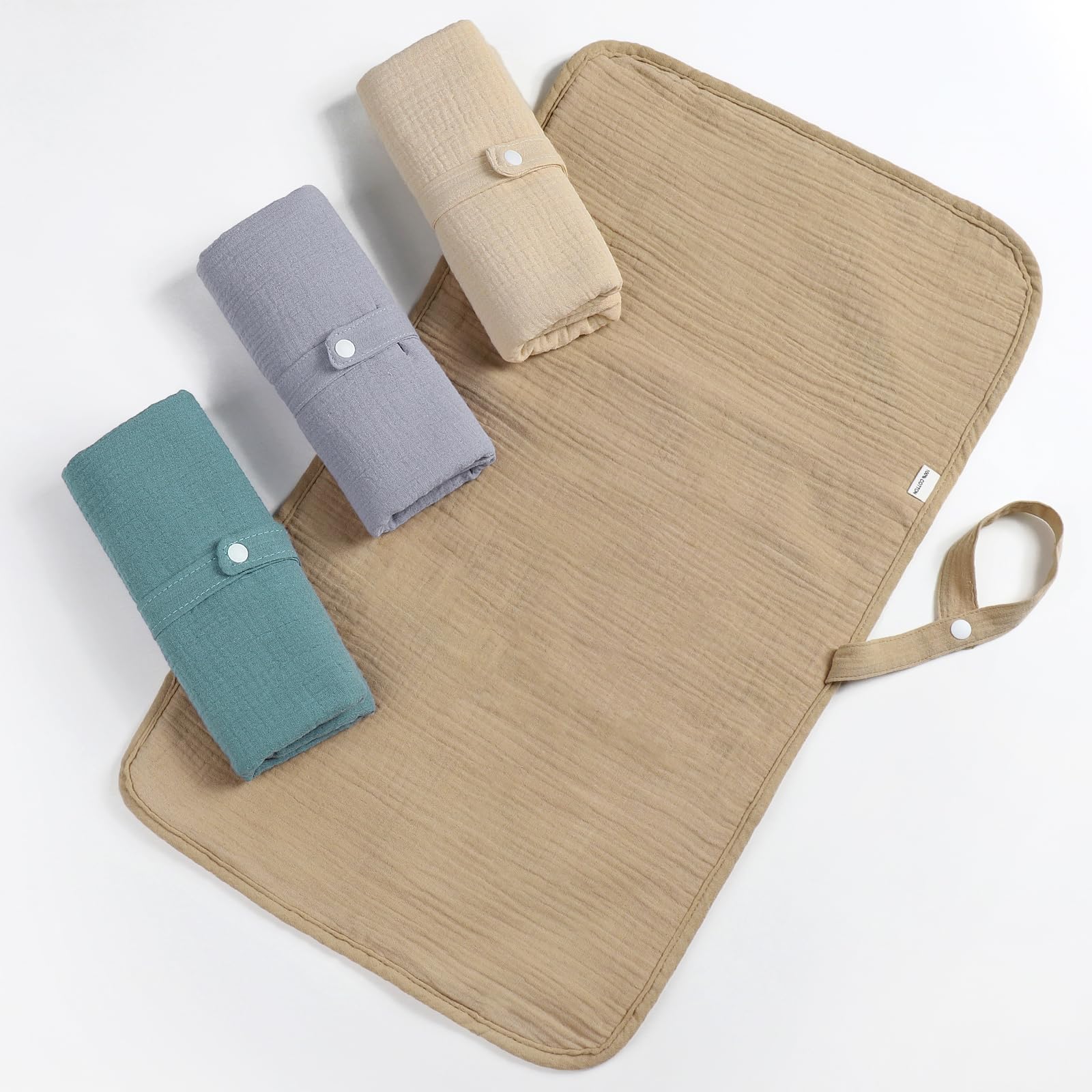 Accmor foldable travel-friendly design fits easily in a diaper bag.