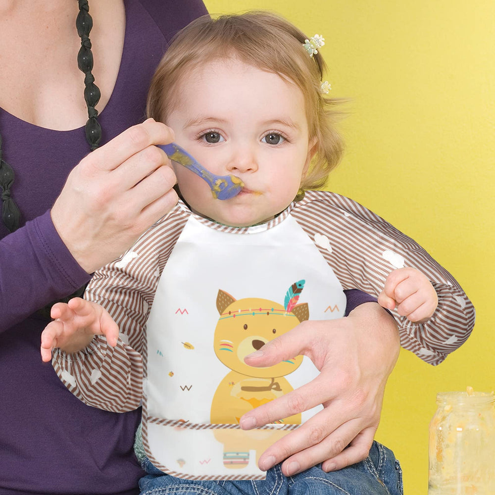 Accmor lightweight bib dries quickly after wash for faster use.