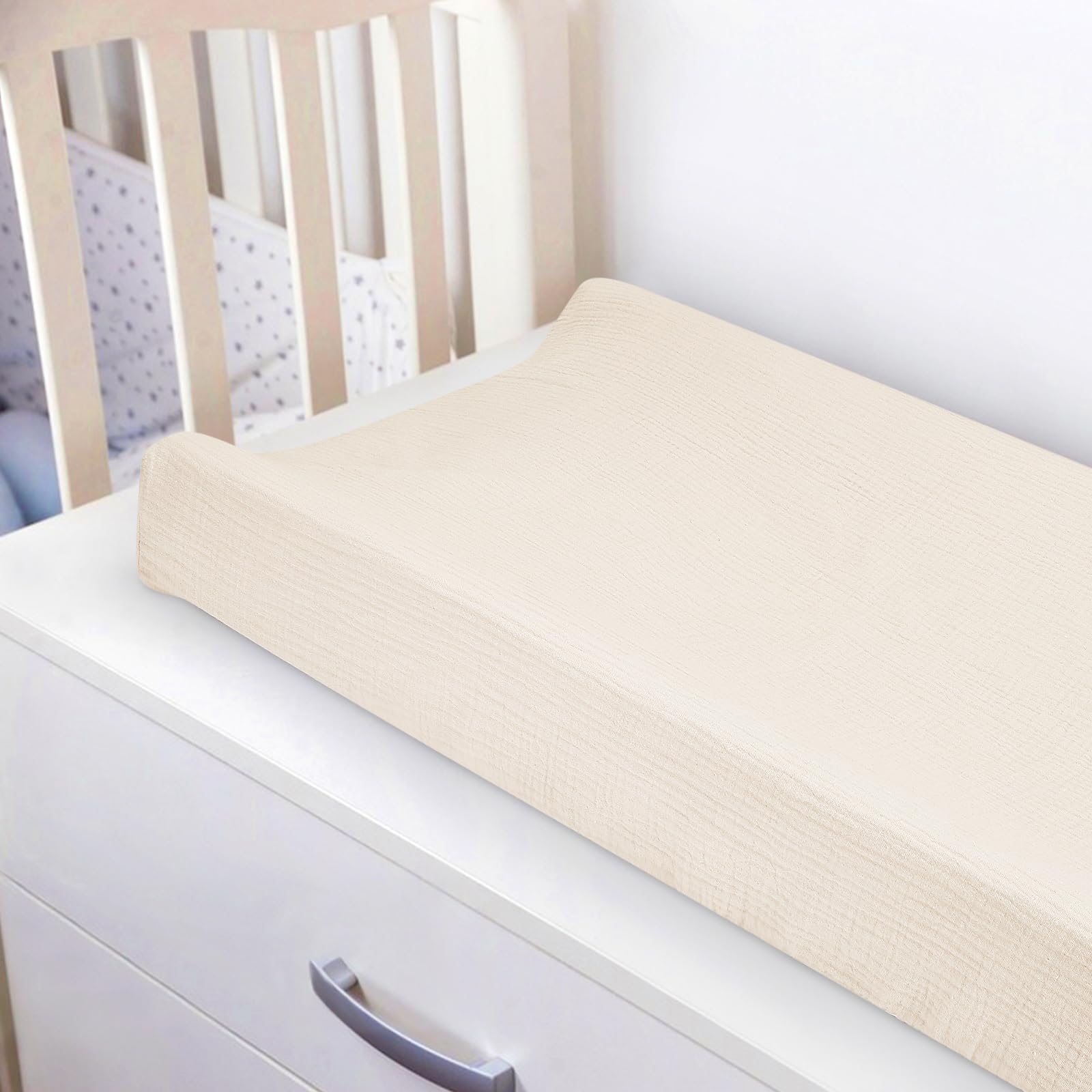 Accmor muslin changing pad cover hypoallergenic design supports sensitive baby skin.