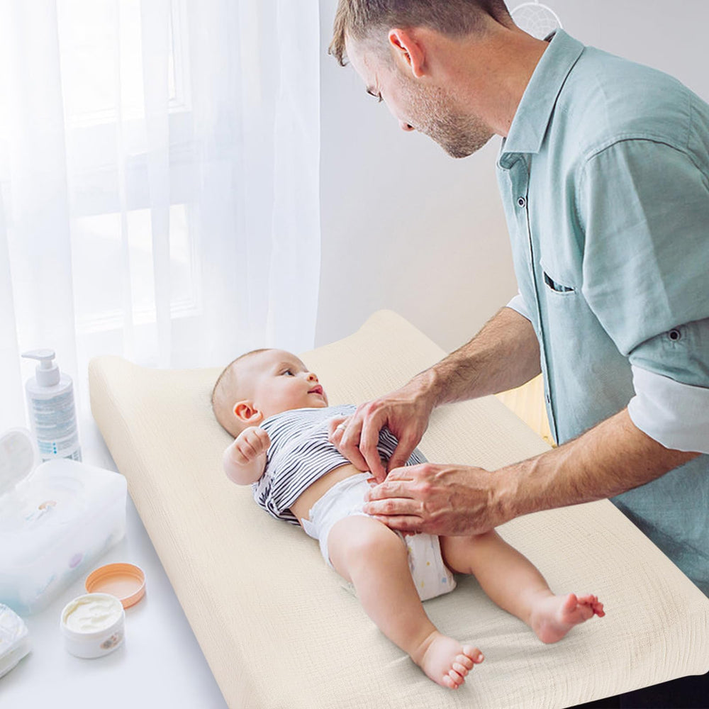 Accmor muslin changing pad cover universal size demonstrates easy fit for most pads.